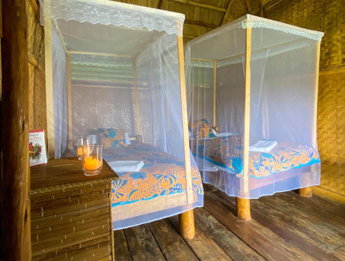 Mwamba Kelele Lodge Fort Portal Exteriér fotografie
