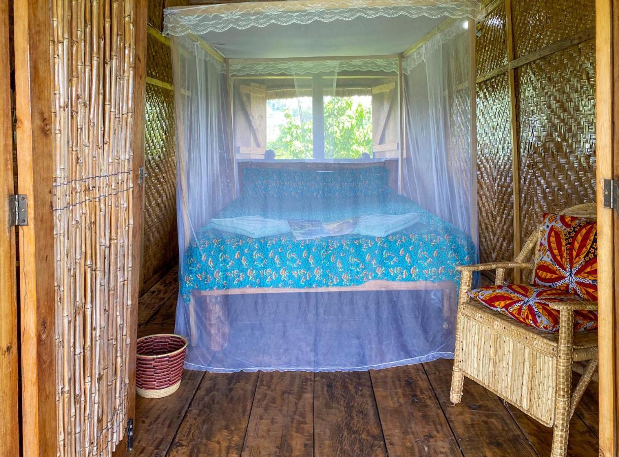 Mwamba Kelele Lodge Fort Portal Exteriér fotografie