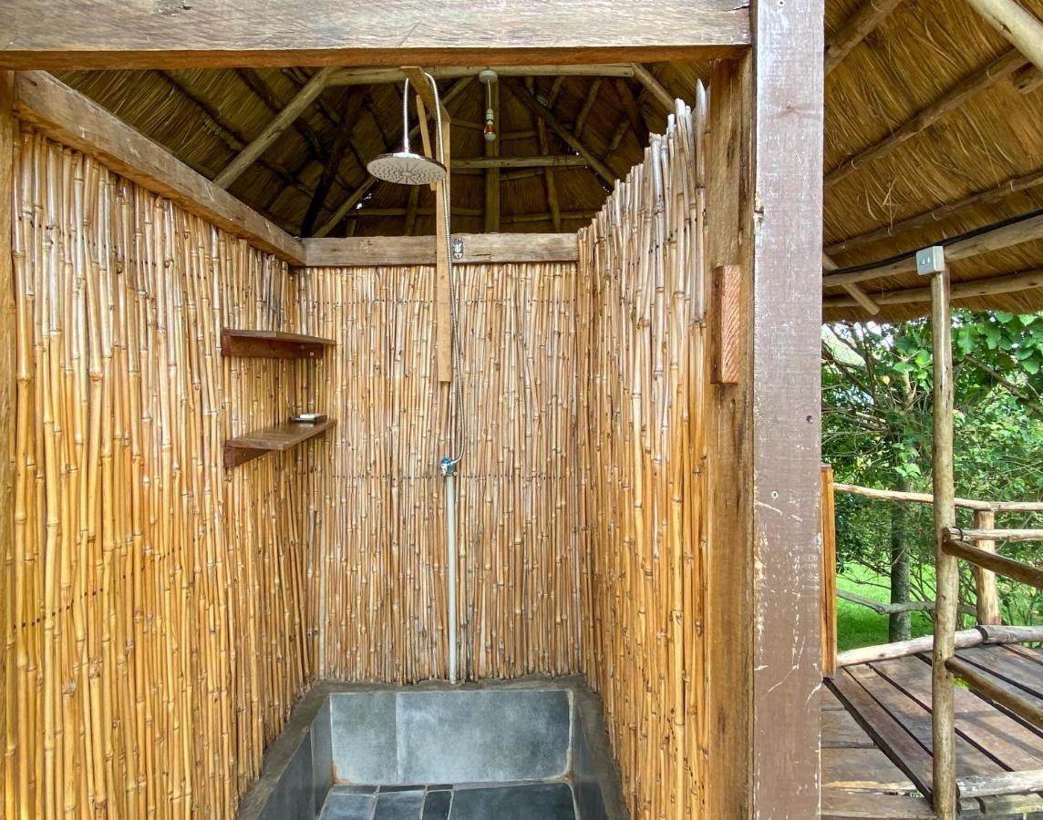 Mwamba Kelele Lodge Fort Portal Exteriér fotografie
