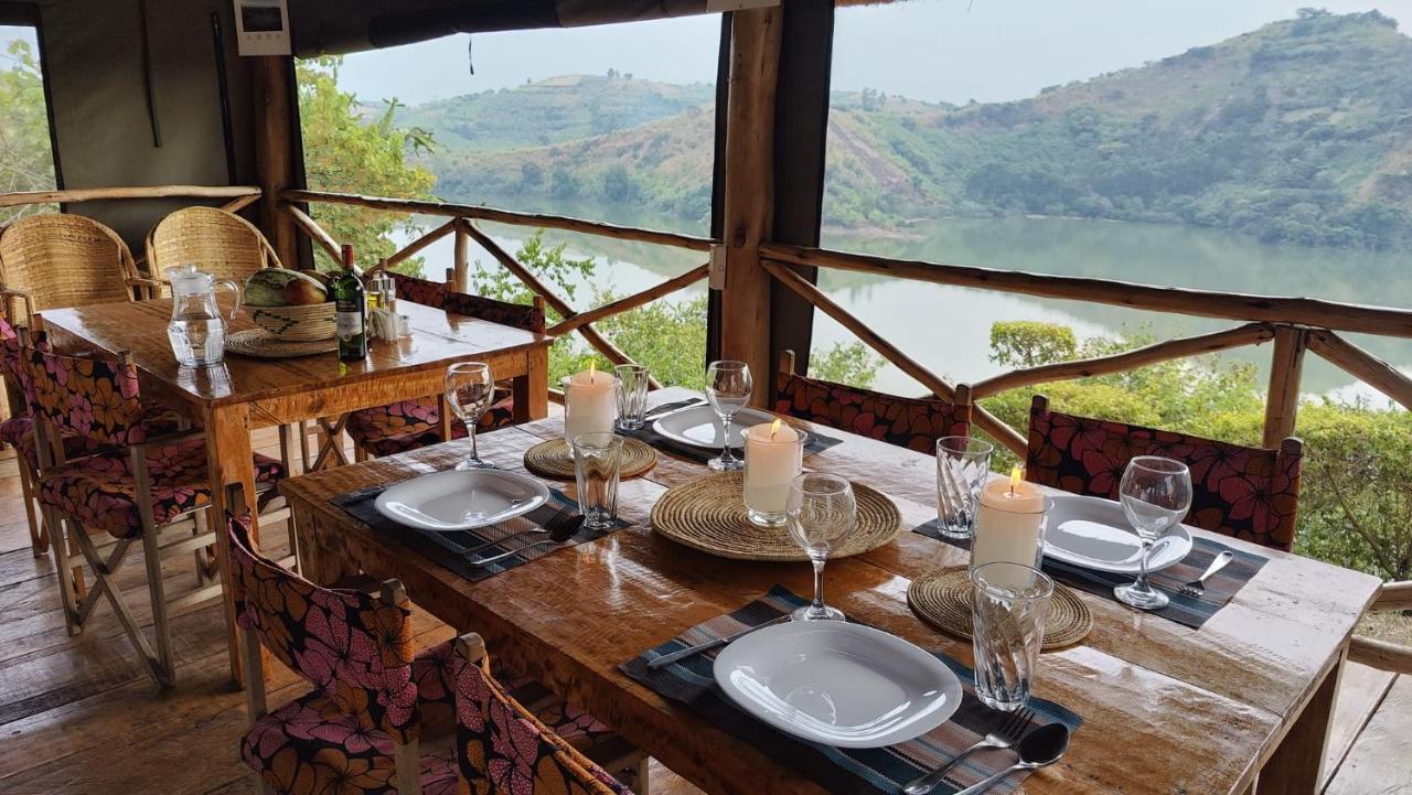 Mwamba Kelele Lodge Fort Portal Exteriér fotografie