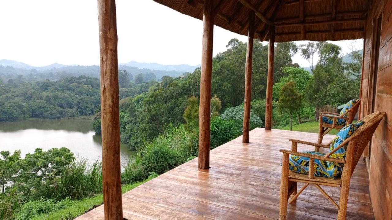 Mwamba Kelele Lodge Fort Portal Exteriér fotografie
