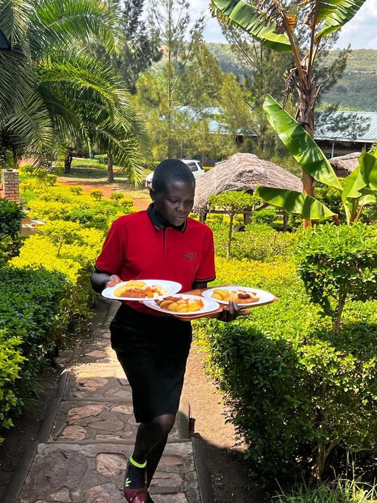 Mwamba Kelele Lodge Fort Portal Exteriér fotografie