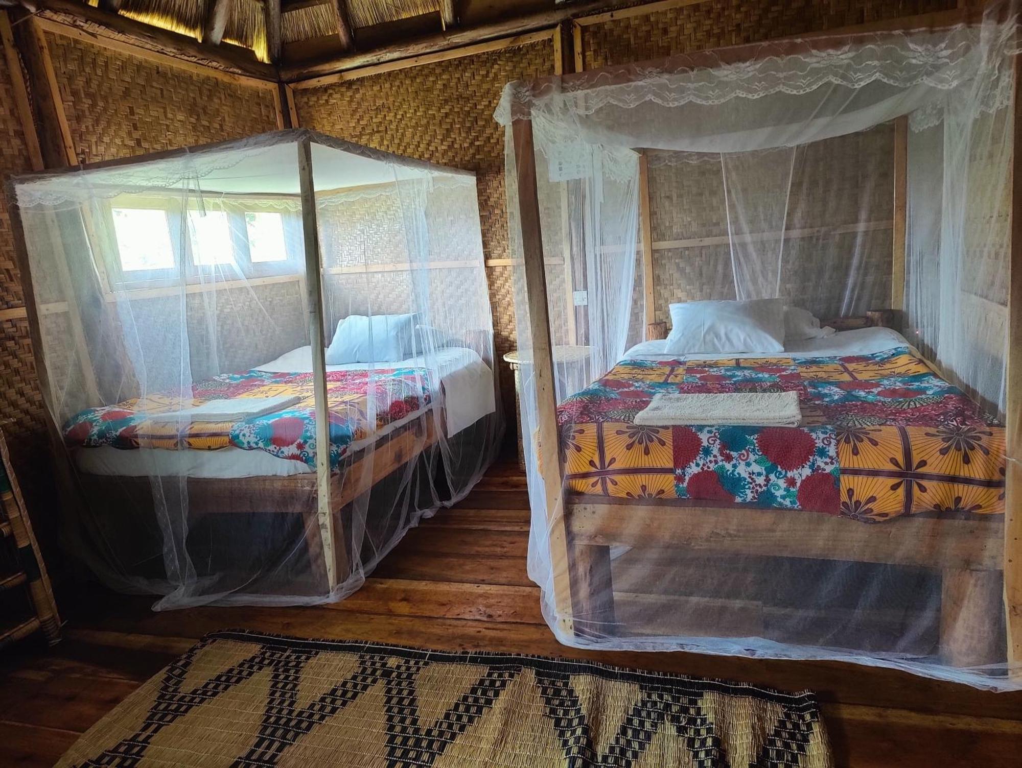 Mwamba Kelele Lodge Fort Portal Exteriér fotografie