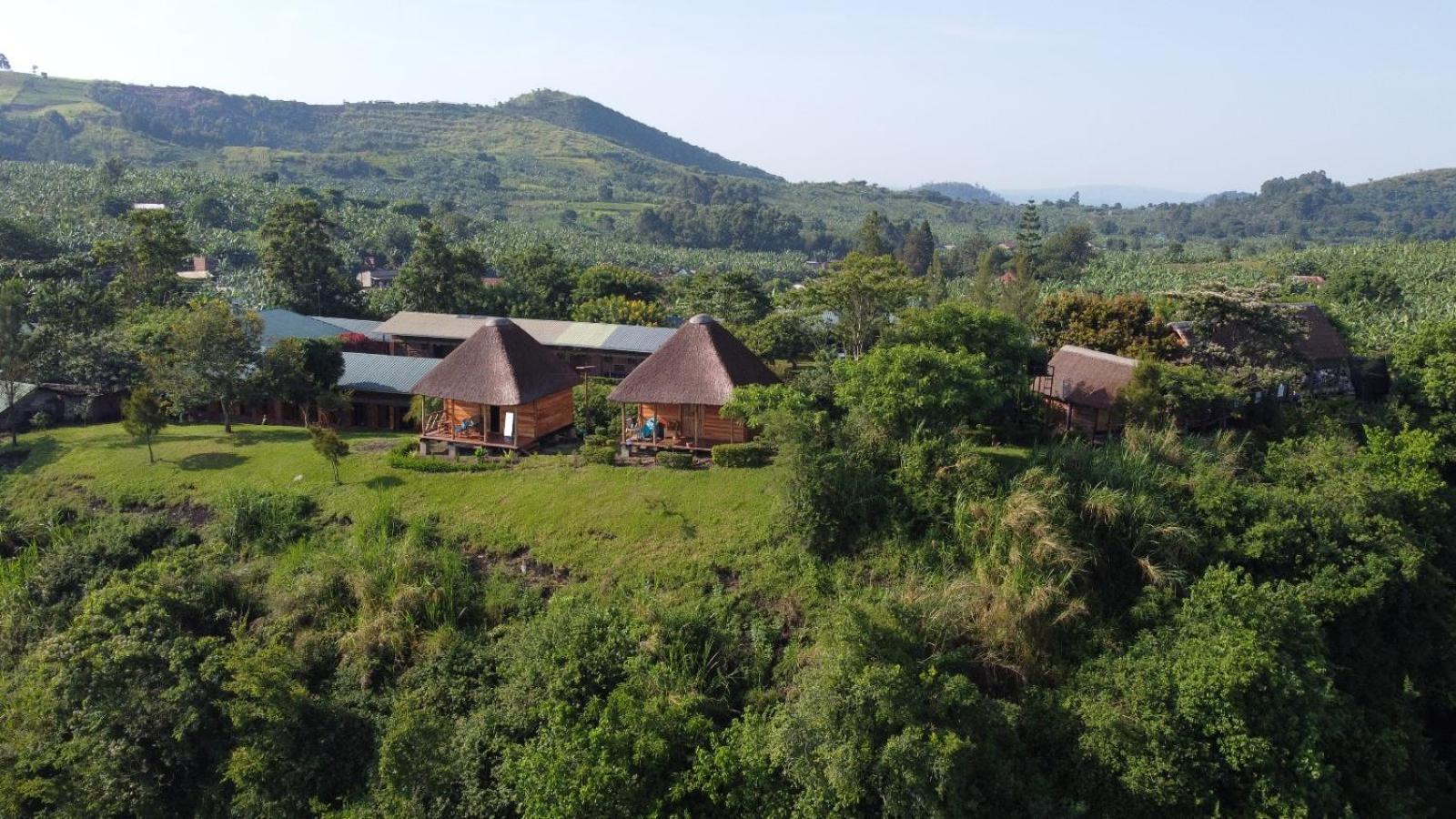 Mwamba Kelele Lodge Fort Portal Exteriér fotografie